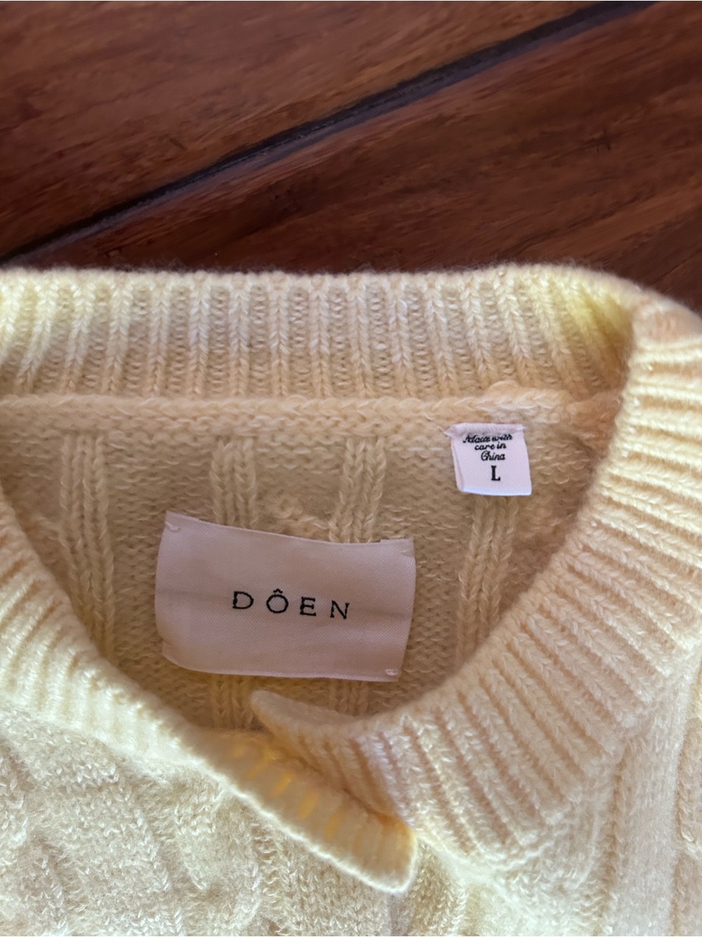 Doen Penrose cardigan in lemon chiffon - Picture 8 of 10